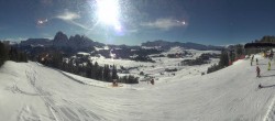 Archiv Foto Webcam Blick über Seiser Alm – Mezdi Bergstation 09:00