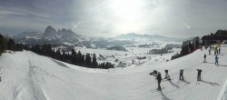 Archiv Foto Webcam Blick über Seiser Alm – Mezdi Bergstation 11:00