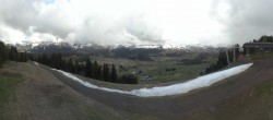 Archiv Foto Webcam Blick über Seiser Alm – Mezdi Bergstation 16:00