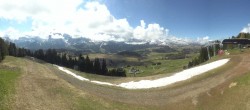 Archiv Foto Webcam Blick über Seiser Alm – Mezdi Bergstation 09:00