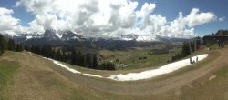 Archiv Foto Webcam Blick über Seiser Alm – Mezdi Bergstation 11:00