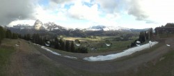 Archiv Foto Webcam Blick über Seiser Alm – Mezdi Bergstation 17:00