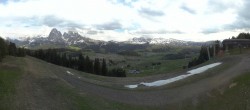 Archiv Foto Webcam Blick über Seiser Alm – Mezdi Bergstation 15:00