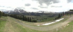 Archiv Foto Webcam Blick über Seiser Alm – Mezdi Bergstation 13:00