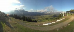 Archiv Foto Webcam Blick über Seiser Alm – Mezdi Bergstation 06:00