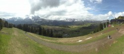 Archived image Webcam Alpe di Siusi: Panoramic view Mezdi mountain station 09:00