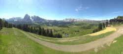 Archiv Foto Webcam Blick über Seiser Alm – Mezdi Bergstation 09:00