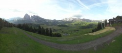 Archiv Foto Webcam Blick über Seiser Alm – Mezdi Bergstation 07:00