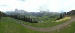 Archiv Foto Webcam Blick über Seiser Alm – Mezdi Bergstation 11:00