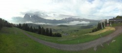 Archiv Foto Webcam Blick über Seiser Alm – Mezdi Bergstation 06:00