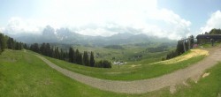 Archiv Foto Webcam Blick über Seiser Alm – Mezdi Bergstation 11:00