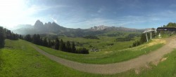 Archiv Foto Webcam Blick über Seiser Alm – Mezdi Bergstation 07:00