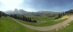 Archiv Foto Webcam Blick über Seiser Alm – Mezdi Bergstation 09:00