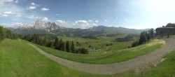 Archiv Foto Webcam Blick über Seiser Alm – Mezdi Bergstation 15:00