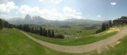 Archiv Foto Webcam Blick über Seiser Alm – Mezdi Bergstation 11:00