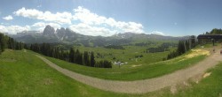 Archiv Foto Webcam Blick über Seiser Alm – Mezdi Bergstation 11:00