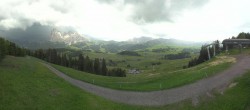 Archiv Foto Webcam Blick über Seiser Alm – Mezdi Bergstation 17:00