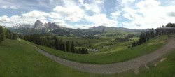 Archiv Foto Webcam Blick über Seiser Alm – Mezdi Bergstation 13:00