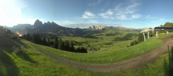Archiv Foto Webcam Blick über Seiser Alm – Mezdi Bergstation 06:00