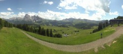 Archiv Foto Webcam Blick über Seiser Alm – Mezdi Bergstation 13:00