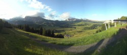 Archiv Foto Webcam Blick über Seiser Alm – Mezdi Bergstation 05:00