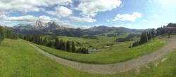 Archiv Foto Webcam Blick über Seiser Alm – Mezdi Bergstation 15:00