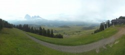 Archived image Webcam Alpe di Siusi: Panoramic view Mezdi mountain station 07:00