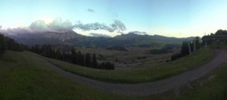 Archiv Foto Webcam Blick über Seiser Alm – Mezdi Bergstation 19:00