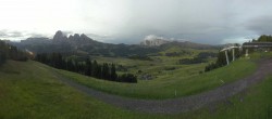 Archived image Webcam Alpe di Siusi: Panoramic view Mezdi mountain station 06:00