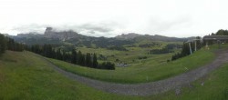 Archived image Webcam Alpe di Siusi: Panoramic view Mezdi mountain station 07:00
