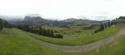 Archiv Foto Webcam Blick über Seiser Alm – Mezdi Bergstation 09:00