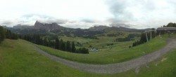 Archiv Foto Webcam Blick über Seiser Alm – Mezdi Bergstation 15:00