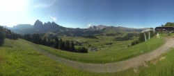 Archiv Foto Webcam Blick über Seiser Alm – Mezdi Bergstation 07:00