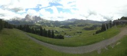 Archiv Foto Webcam Blick über Seiser Alm – Mezdi Bergstation 13:00