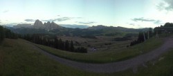 Archiv Foto Webcam Blick über Seiser Alm – Mezdi Bergstation 19:00
