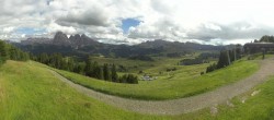 Archiv Foto Webcam Blick über Seiser Alm – Mezdi Bergstation 15:00