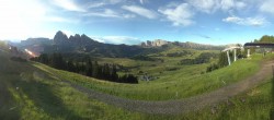 Archiv Foto Webcam Blick über Seiser Alm – Mezdi Bergstation 06:00