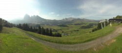 Archiv Foto Webcam Blick über Seiser Alm – Mezdi Bergstation 07:00