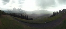 Archiv Foto Webcam Blick über Seiser Alm – Mezdi Bergstation 15:00