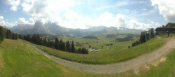 Archiv Foto Webcam Blick über Seiser Alm – Mezdi Bergstation 11:00