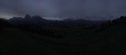Archiv Foto Webcam Blick über Seiser Alm – Mezdi Bergstation 05:00