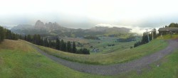 Archiv Foto Webcam Blick über Seiser Alm – Mezdi Bergstation 07:00