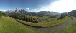 Archiv Foto Webcam Blick über Seiser Alm – Mezdi Bergstation 15:00