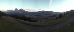 Archiv Foto Webcam Blick über Seiser Alm – Mezdi Bergstation 19:00