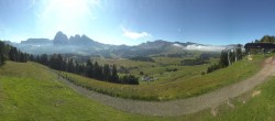 Archiv Foto Webcam Blick über Seiser Alm – Mezdi Bergstation 09:00
