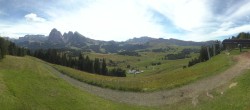 Archiv Foto Webcam Blick über Seiser Alm – Mezdi Bergstation 11:00