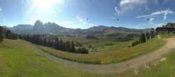 Archiv Foto Webcam Blick über Seiser Alm – Mezdi Bergstation 09:00