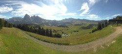 Archiv Foto Webcam Blick über Seiser Alm – Mezdi Bergstation 11:00