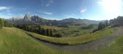 Archiv Foto Webcam Blick über Seiser Alm – Mezdi Bergstation 15:00
