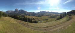 Archiv Foto Webcam Blick über Seiser Alm – Mezdi Bergstation 13:00